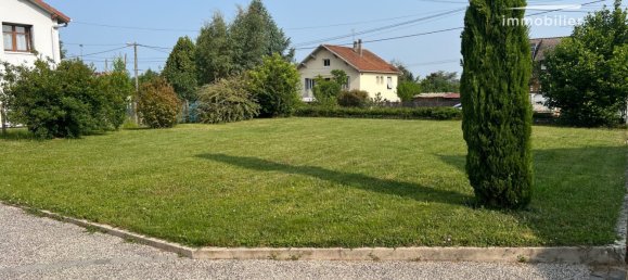 Дом с 3 спальнями в Сен-Симеон-де-Бресьё, Франция № 195531 9