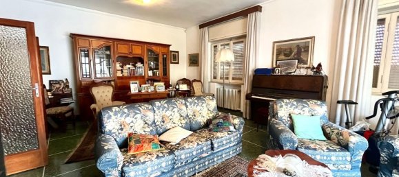 6 rooms Apartment in Livorno, Italy No. 179058 31