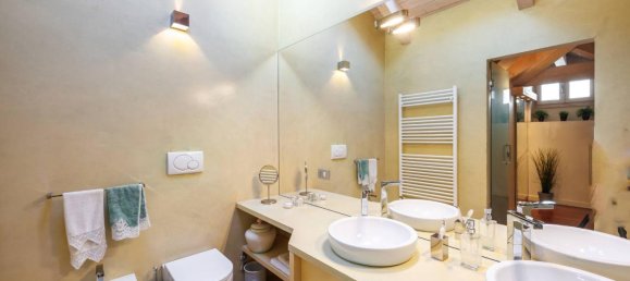 Вилла с 6 комнатами в Кивассо, Италия № 39853 2