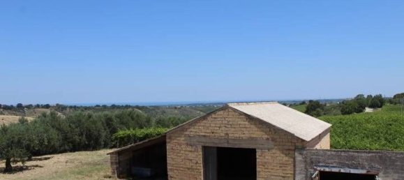 19 rooms House in Scerni, Italy No. 227712 2