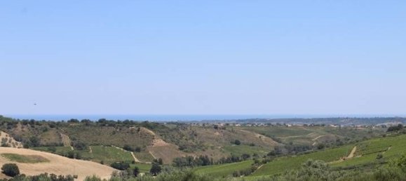 19 rooms House in Scerni, Italy No. 227712 7