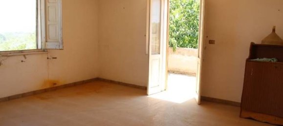 19 rooms House in Scerni, Italy No. 227712 31