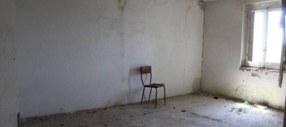 19 rooms House in Scerni, Italy No. 227712 24