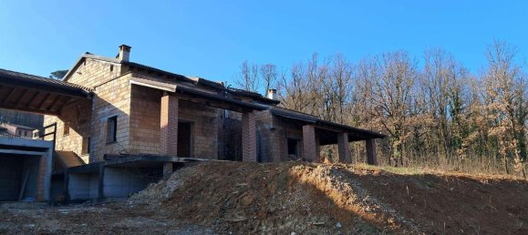 5 rooms Villa in Gazzola, Italy No. 41068 3