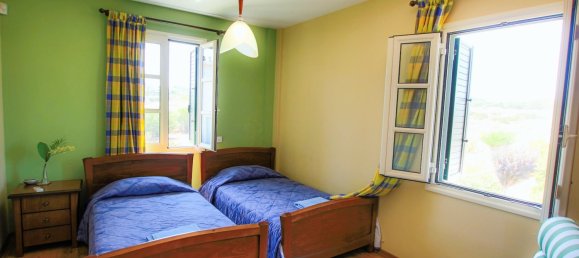 5 bedrooms Villa in Paralimni, Cyprus No. 921 28