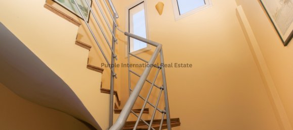 5 bedrooms Villa in Paralimni, Cyprus No. 921 6