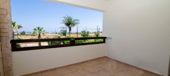 5 bedrooms Villa in Paralimni, Cyprus No. 921 25