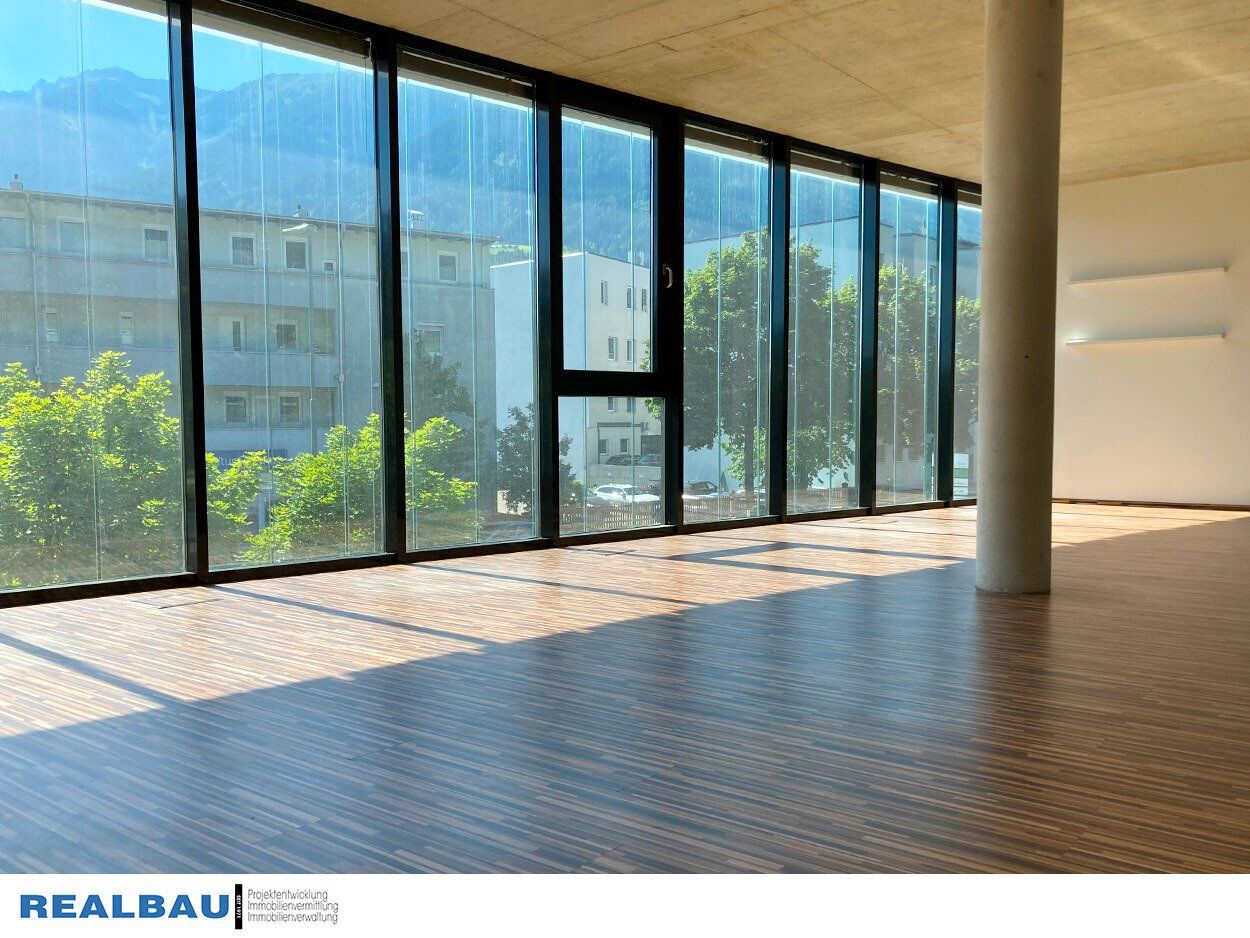 Büro in Schwaz, Austria 162m², Nr. 131391