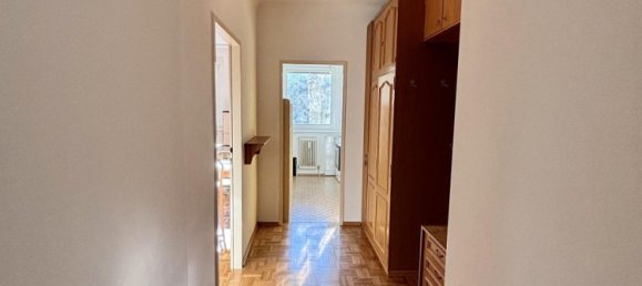 Studio in Baden, Austria No. 127003 6