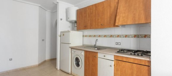 2 Schlafzimmer Wohnung in Torrevieja, Spain, Nr. 179498 2