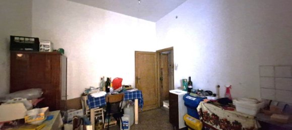 2 rooms Apartment in Viterbo, Italy No. 87039 8