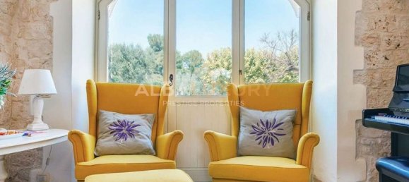 5 Schlafzimmer Villa in Monopoli, Italy, Nr. 334980 16