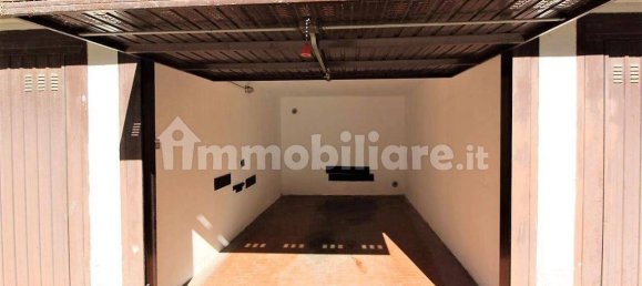 15m² Garage in San Donato Milanese, Italy No. 164285 5