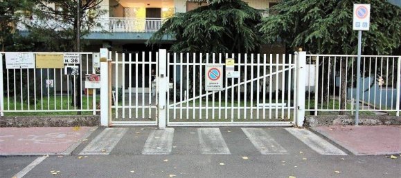 15m² Garage in San Donato Milanese, Italy No. 164285 6