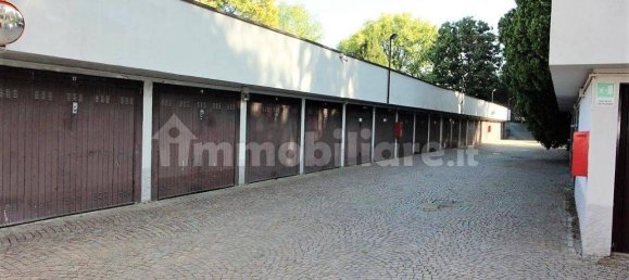 15m² Garage in San Donato Milanese, Italy No. 164285 2