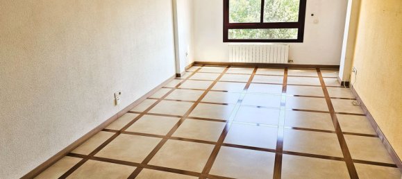 4 bedrooms Apartment in Zaragoza, Spain No. 184333 7