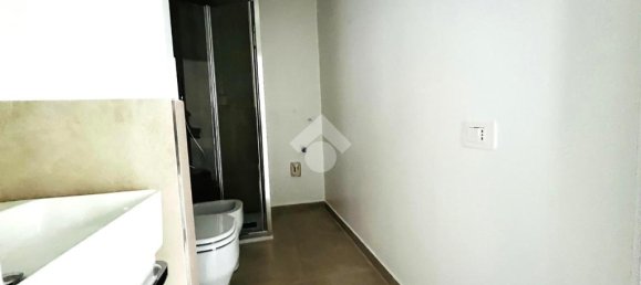 2 bedrooms Apartment in Milan, Italy No. 353079 12