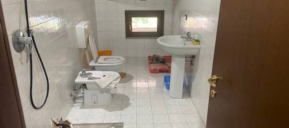 3 bedrooms Penthouse in Viadana, Italy No. 66291 21