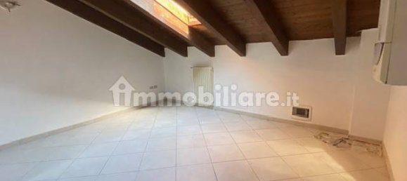 3 bedrooms Penthouse in Viadana, Italy No. 66291 4
