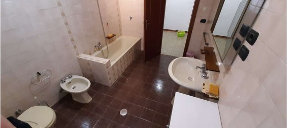 Квартира с 6 комнатами в Катандзаро, Италия № 178946 13