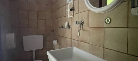 550m² Commercial property in Martina Franca, Italy No. 76519 12