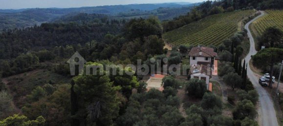 8 bedrooms House in Palaia, Italy No. 54580 4