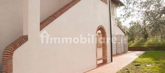 8 bedrooms House in Palaia, Italy No. 54580 16