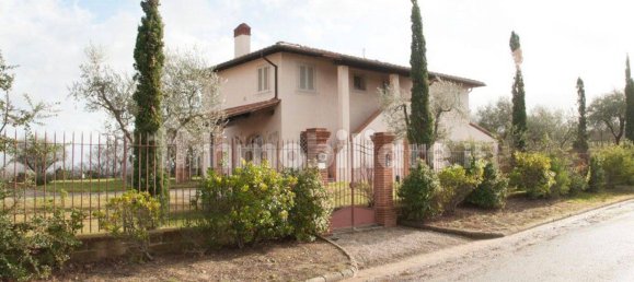 8 bedrooms House in Palaia, Italy No. 54580 11