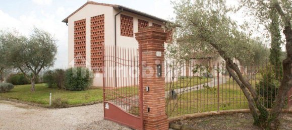 8 bedrooms House in Palaia, Italy No. 54580 30