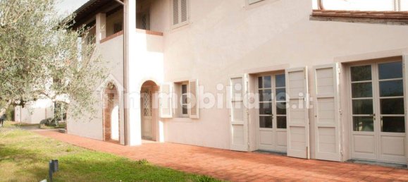 8 bedrooms House in Palaia, Italy No. 54580 17