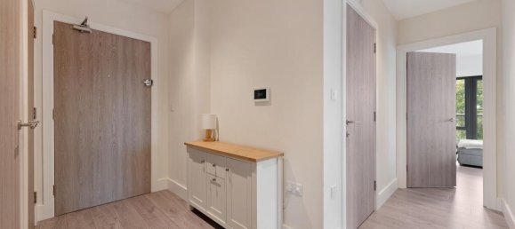 2 bedrooms Apartment in Surbiton, United Kingdom No. 9958 9