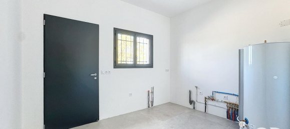 6 bedrooms Villa in Montagnac, France No. 290819 12