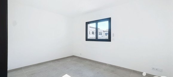 6 bedrooms Villa in Montagnac, France No. 290819 4