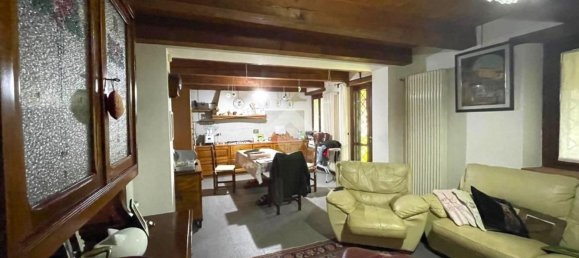 6 rooms Villa in Fontanelice, Italy No. 15235 6