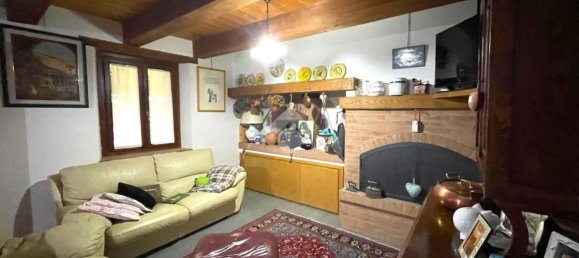 6 rooms Villa in Fontanelice, Italy No. 15235 11