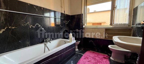 Квартира с 2 спальнями в Павия, Италия № 381534 32