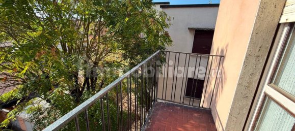 Квартира с 2 спальнями в Павия, Италия № 381534 4