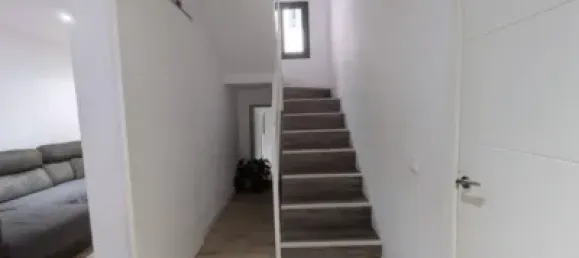 4 bedrooms House in Cordoba, Spain No. 179855 2