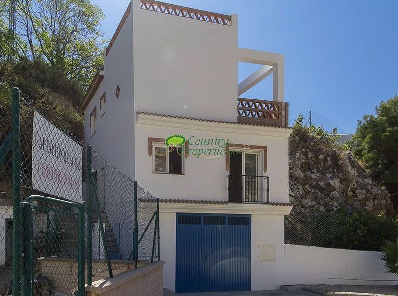 3 bedrooms Villa in Competa, Spain No. 224992