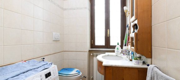 3 Schlafzimmer Wohnung in Rome, Italy, Nr. 315305 7