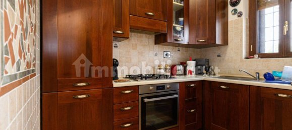 3 Schlafzimmer Wohnung in Rome, Italy, Nr. 315305 9