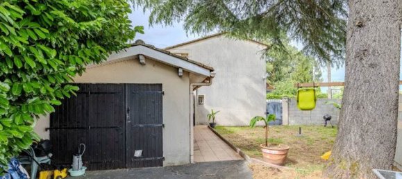 Casa de 2 dormitorios en Arveyres, France No. 279609 3