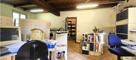 Escritório em Pioltello, Italy 50 m² N.º 113936 4