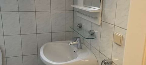 Apartamento de 4 habitaciónes en Frankfurt am Main, Germany No. 14348 4