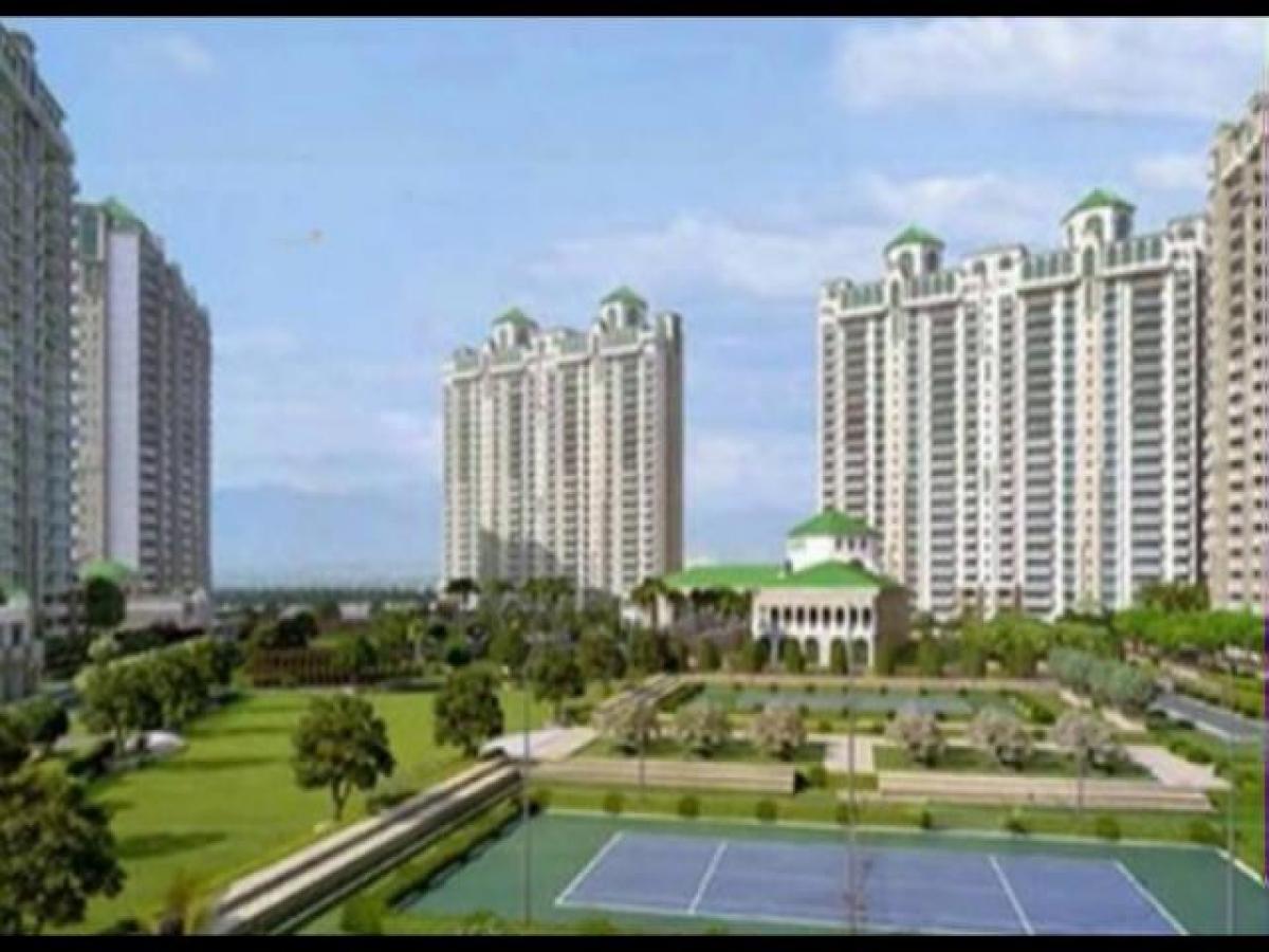 Casa de 4 dormitorios en Gurgaon, India No. 25485