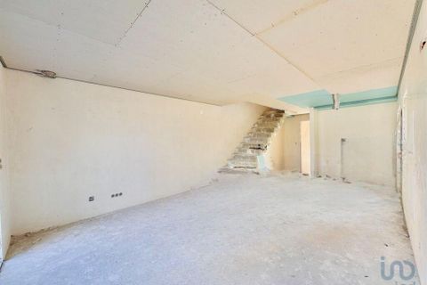 3 Schlafzimmer Haus in Seixal, Portugal, Nr. 348273