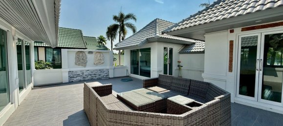 4 Schlafzimmer Haus in Pattaya, Thailand, Nr. 71041 26