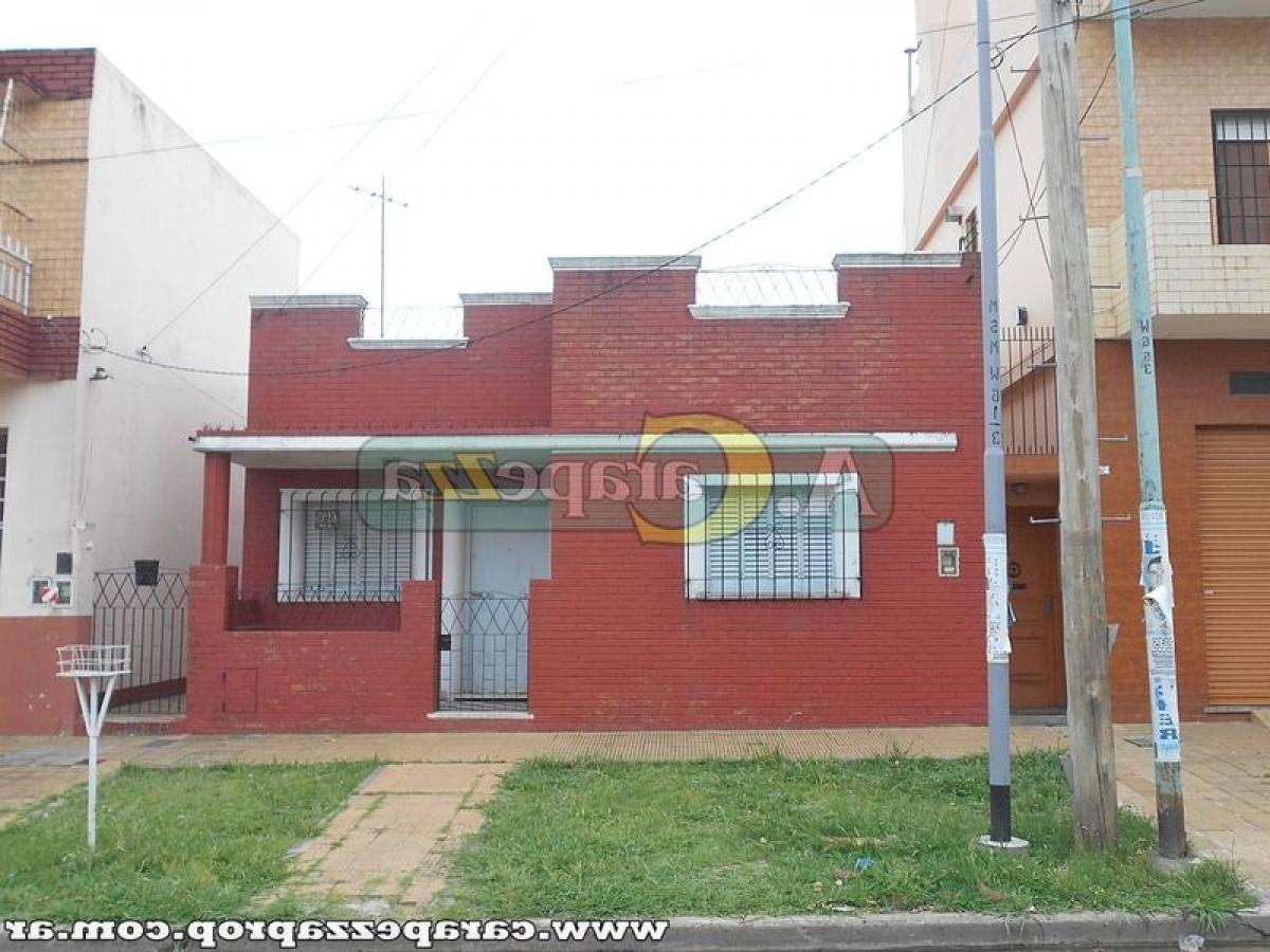 3 Schlafzimmer Haus in General San Martin, Argentina, Nr. 63487