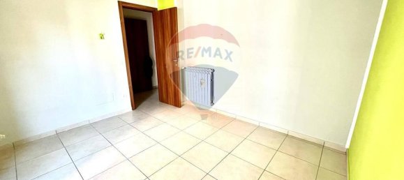 Квартира с 4 комнатами в Кьети, Италия № 127057 12