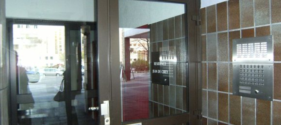 2 rooms Apartment in Dijon, France No. 323650 9